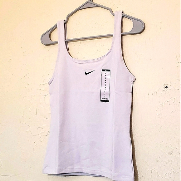 Nike Sportswear Essential Cami Tank in size small - Picture 4 of 8